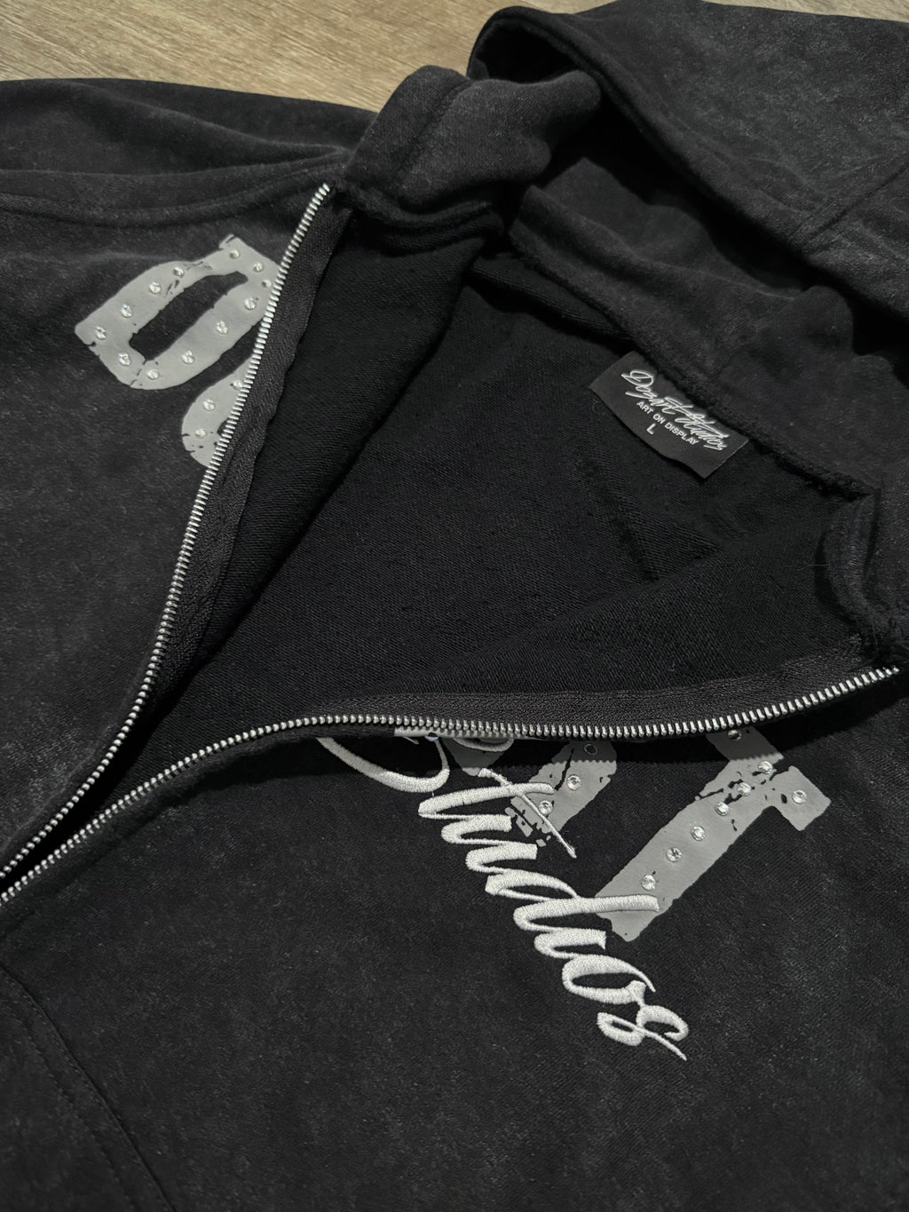 GEMMED HOODIE - OBSIDIAN